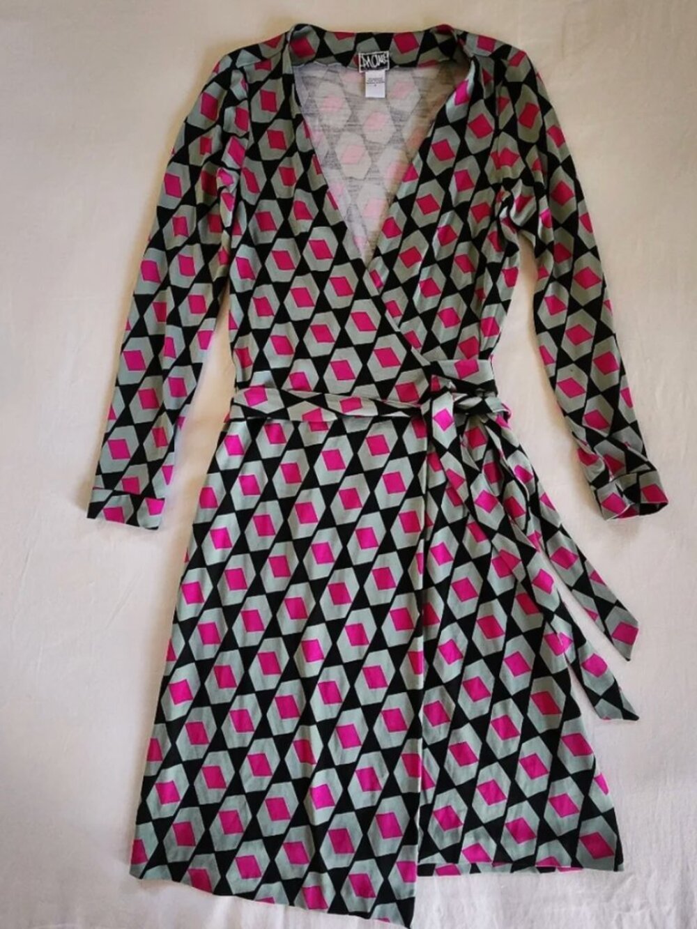 Diane von Furstenberg New Julian wrap dress Size 12